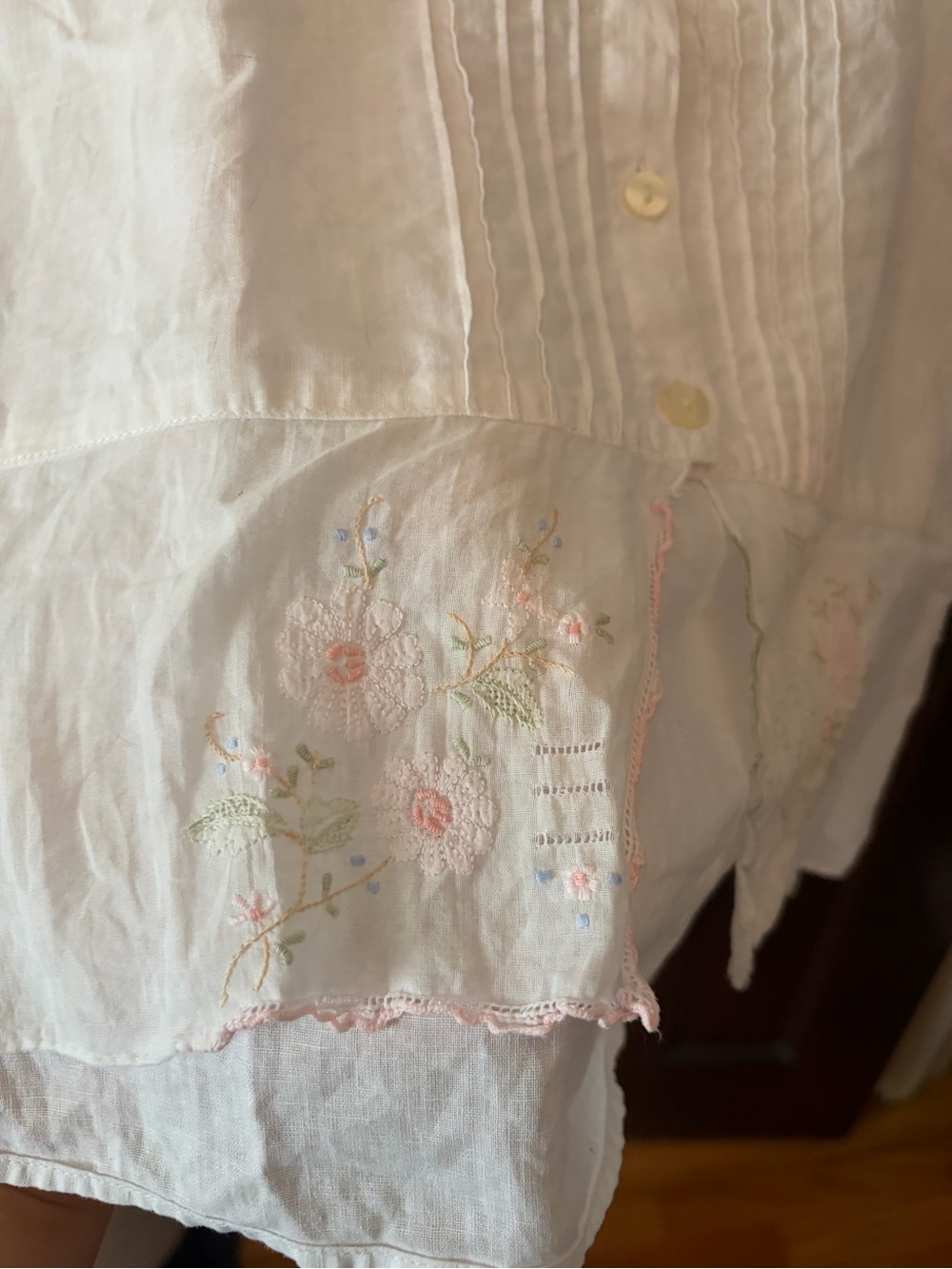 Vintage 100% Cotton Embroidered Blouse - Picture 4 of 16